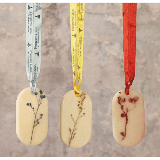 Wardrobe Freshener Candle Lemongrass | Snowy Theme | Blushing Rose