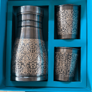 Copper Set of 2 Glasses and Flask